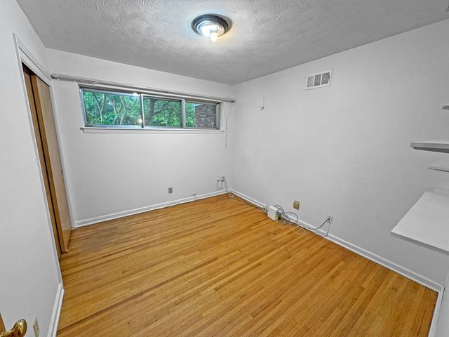 3872 LAKEWOOD DR N, Memphis, TN 38128
