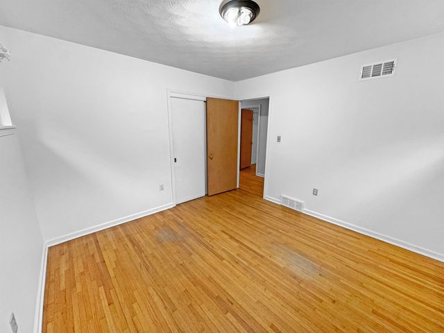 3872 LAKEWOOD DR N, Memphis, TN 38128