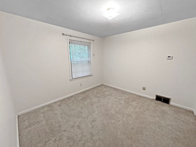 3872 LAKEWOOD DR N, Memphis, TN 38128