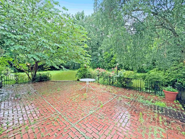 3872 LAKEWOOD DR N, Memphis, TN 38128