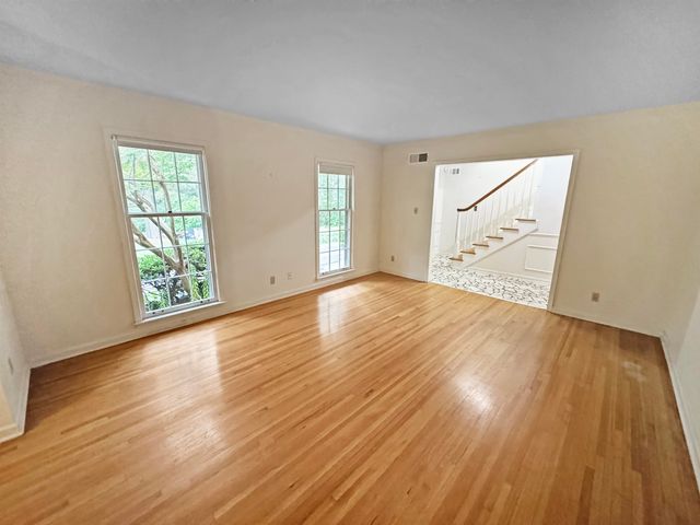 3872 LAKEWOOD DR N, Memphis, TN 38128