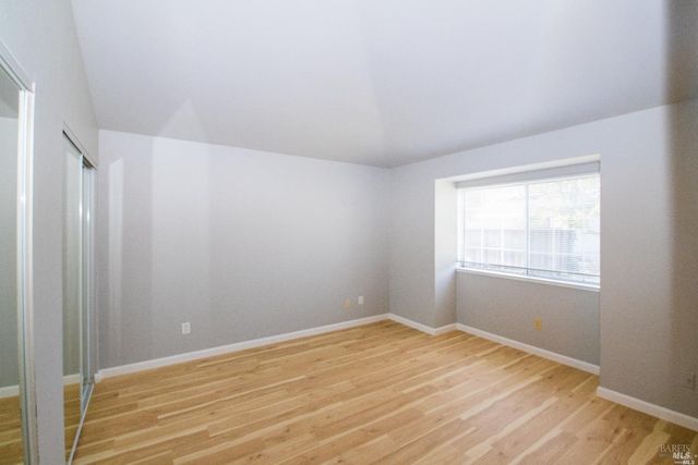 1926 Blossom Ct, Fairfield, CA 94533