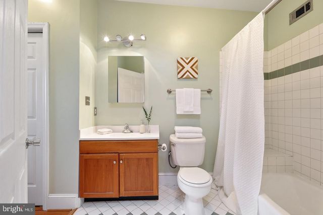 1528 COVINGTON ST, Baltimore, MD 21230