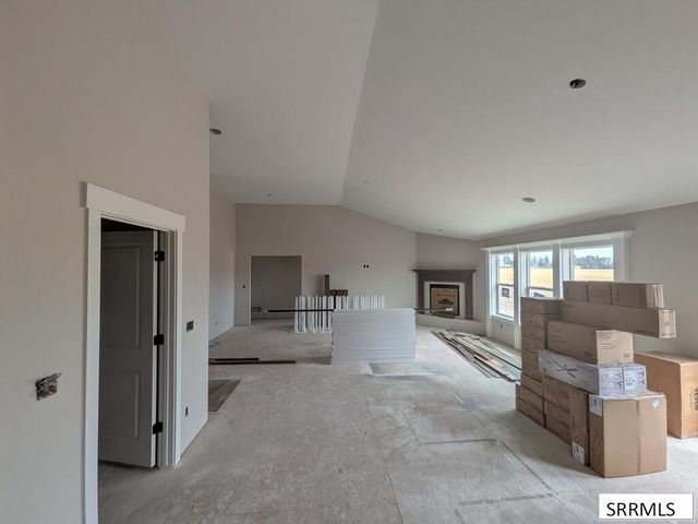 681 Glacier Ave, Shelley, ID 83274