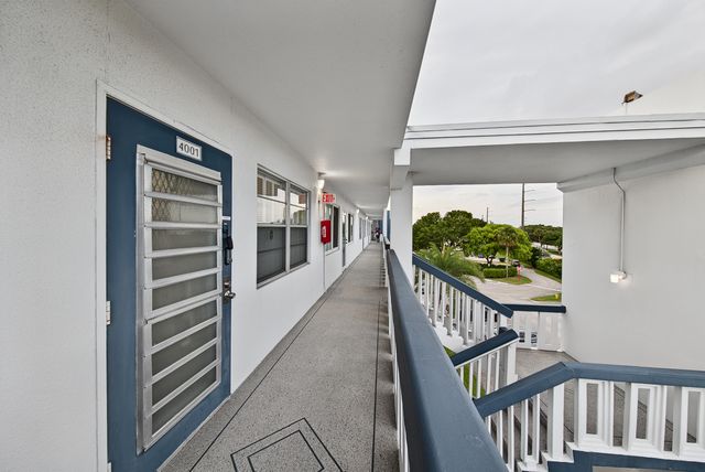 4001 UPMINSTER J 4001, Deerfield Beach, FL 33442
