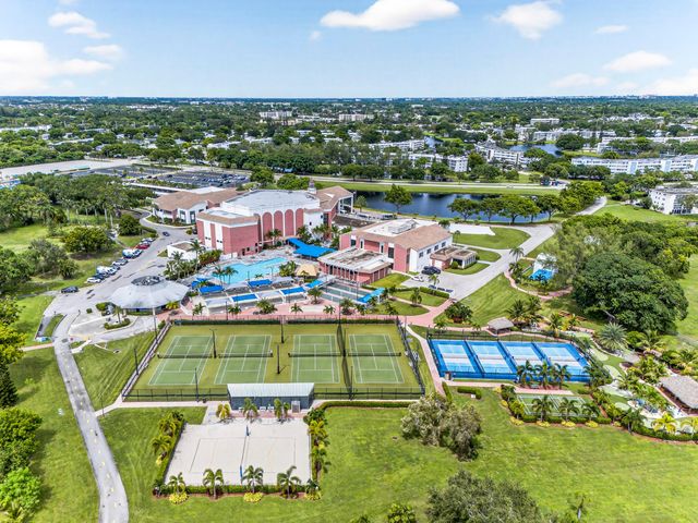 4001 UPMINSTER J 4001, Deerfield Beach, FL 33442