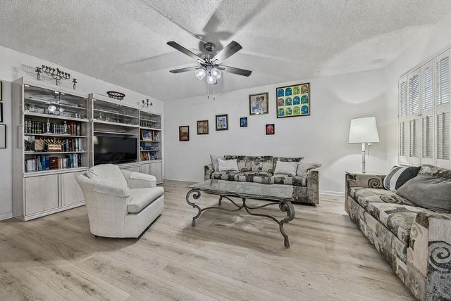 4001 UPMINSTER J 4001, Deerfield Beach, FL 33442