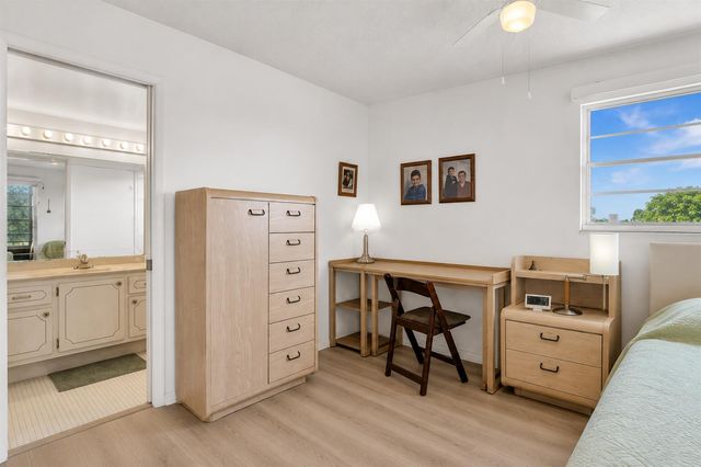 4001 UPMINSTER J 4001, Deerfield Beach, FL 33442