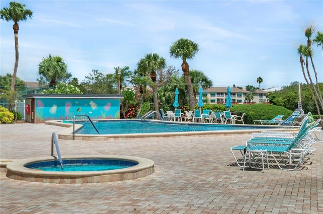 9860 62ND TERRACE N 1047, St Petersburg, FL 33708