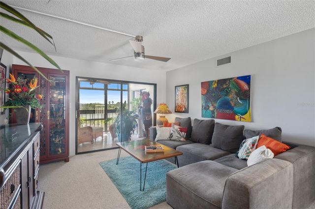 9860 62ND TERRACE N 1047, St Petersburg, FL 33708