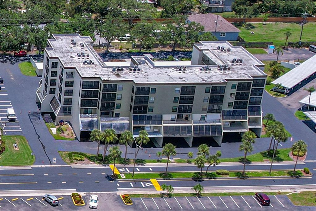 9860 62ND TERRACE N 1047, St Petersburg, FL 33708
