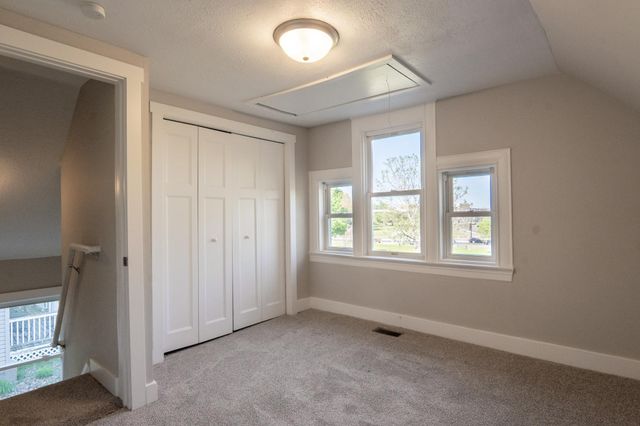 1602 Johnson St NE, Minneapolis, MN 55413