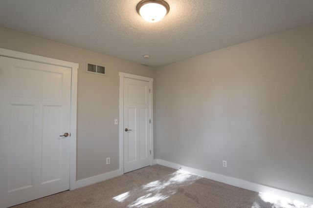 1602 Johnson St NE, Minneapolis, MN 55413