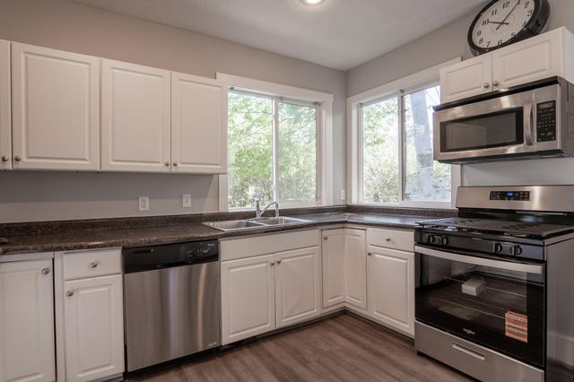 1602 Johnson St NE, Minneapolis, MN 55413