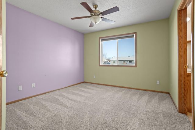 921 Homestead Court, West Fargo, ND 58078