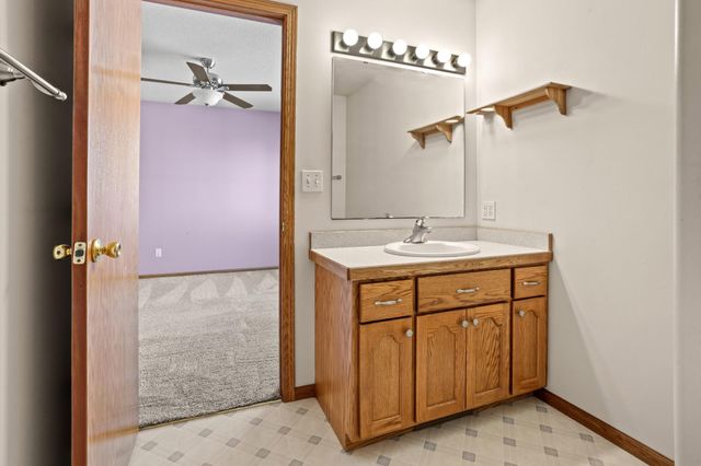 921 Homestead Court, West Fargo, ND 58078