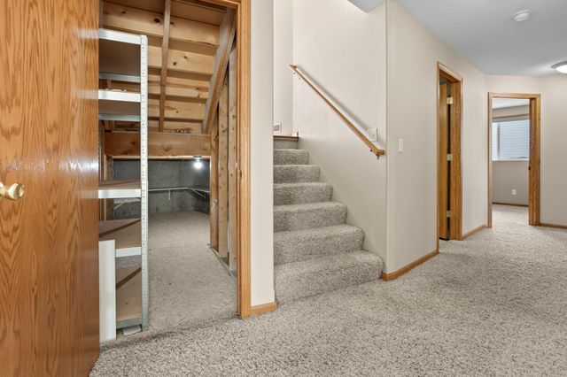 921 Homestead Court, West Fargo, ND 58078