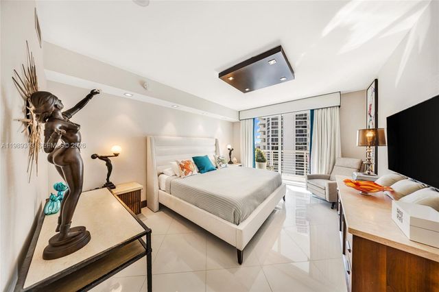 2821 N Ocean Blvd 806S, Fort Lauderdale, FL 33308