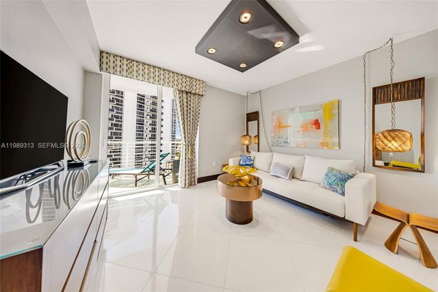 2821 N Ocean Blvd 806S, Fort Lauderdale, FL 33308