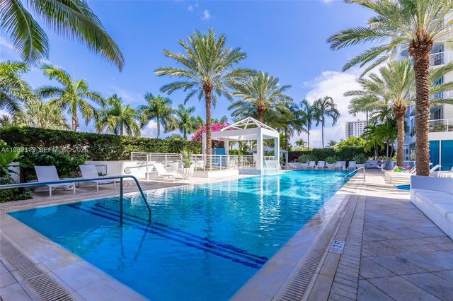 2821 N Ocean Blvd 806S, Fort Lauderdale, FL 33308