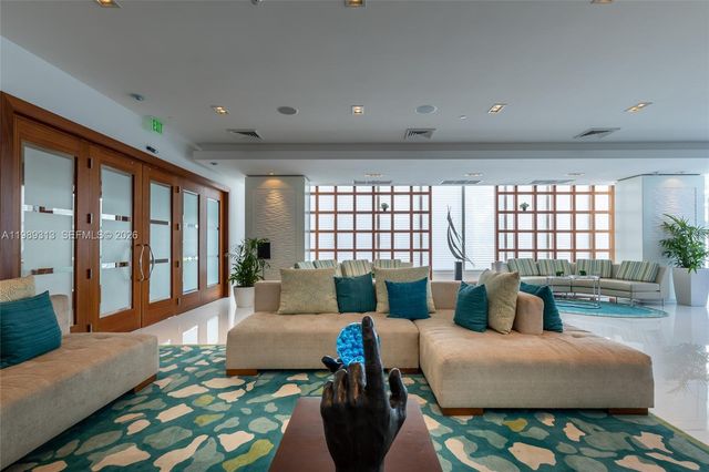 2821 N Ocean Blvd 806S, Fort Lauderdale, FL 33308