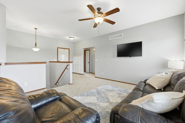 2402 S Fieldcrest, Wichita, KS 67215