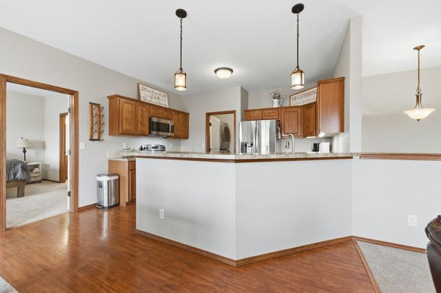 2402 S Fieldcrest, Wichita, KS 67215