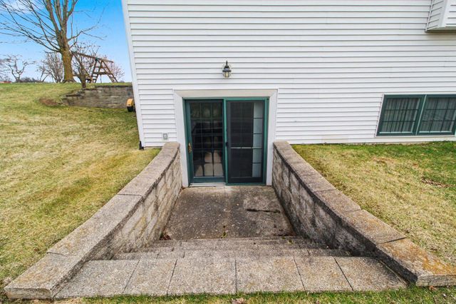 1100 Longview Lane, Saline, MI 48176