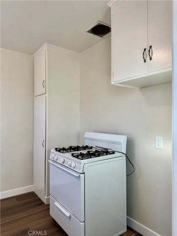 3402 Gaviota B, Long Beach, CA 90807