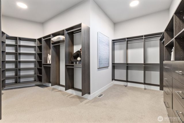 18858 NE 49th Place, Sammamish, WA 98074