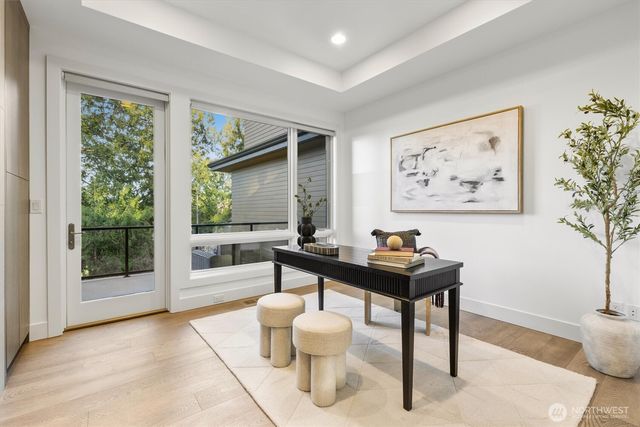 18858 NE 49th Place, Sammamish, WA 98074