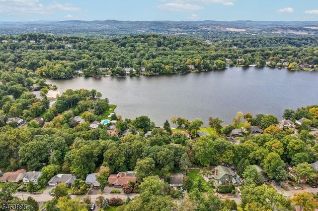 166 Beech Ter, Wayne Twp., NJ 07470