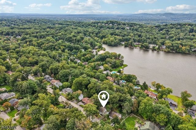 166 Beech Ter, Wayne Twp., NJ 07470