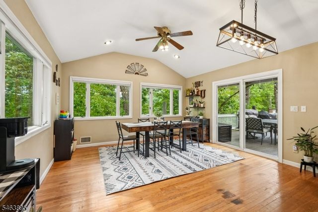 166 Beech Ter, Wayne Twp., NJ 07470