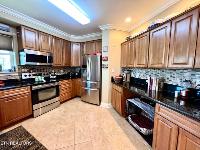 1283 Highway 139 406C, Dandridge, TN 37725