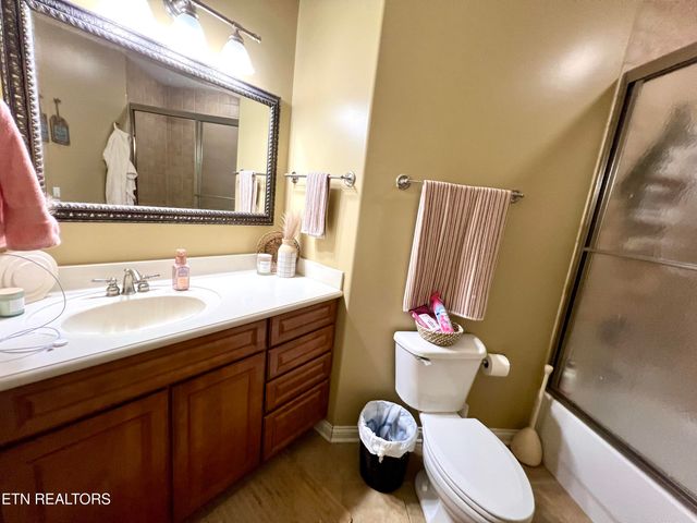 1283 Highway 139 406C, Dandridge, TN 37725