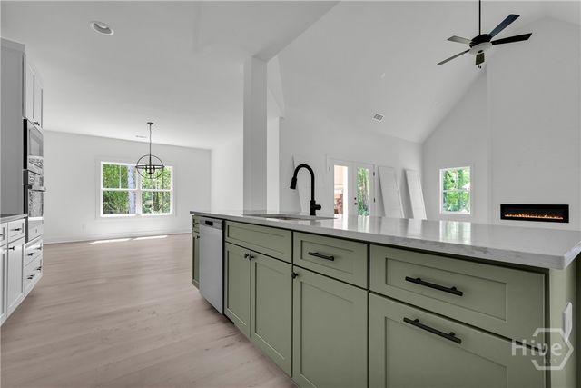 89 Huntington Drive, Lavonia, GA 30553