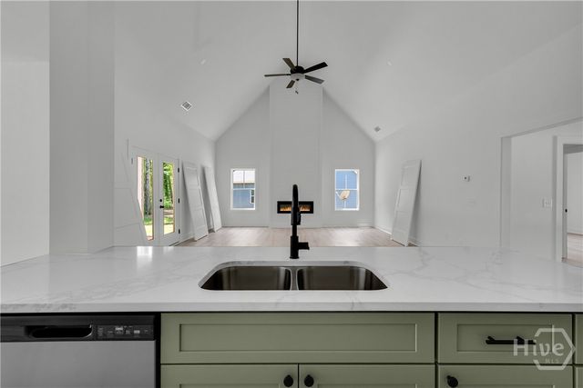 89 Huntington Drive, Lavonia, GA 30553