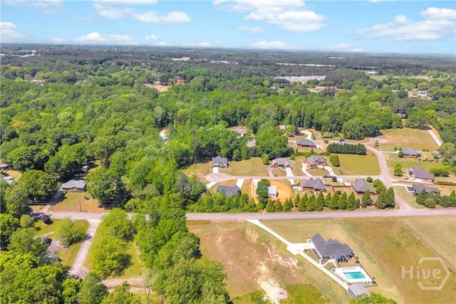 89 Huntington Drive, Lavonia, GA 30553