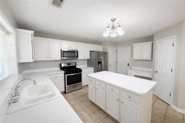 5830 Haterleigh Drive, Alpharetta, GA 30005