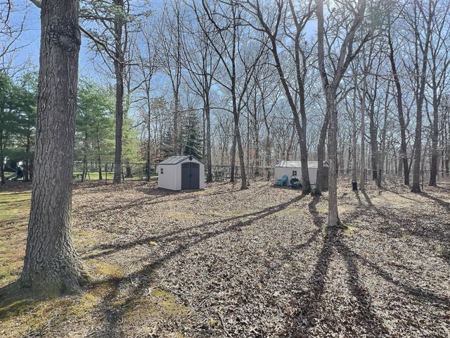 29 Terra Pines Gate, Yaphank, NY 11980