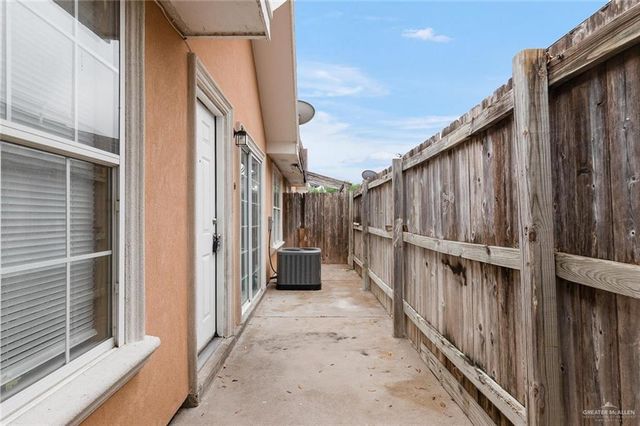 2604 Ringold Circle 3, Edinburg, TX 78539