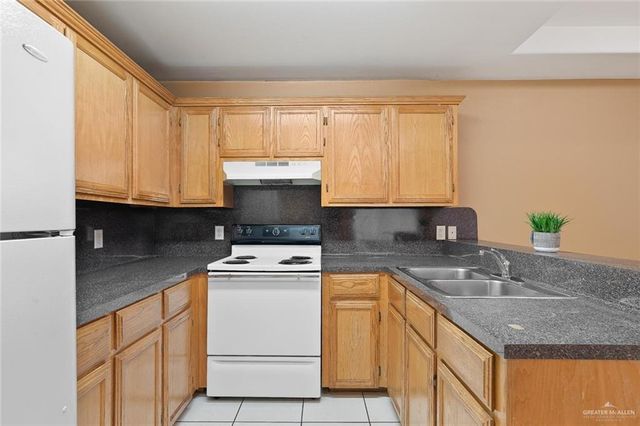 2604 Ringold Circle 3, Edinburg, TX 78539