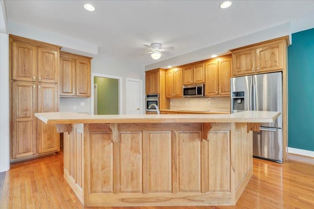 28 Queen Mothers CT, Wirtz, VA 24184