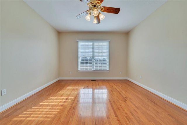 28 Queen Mothers CT, Wirtz, VA 24184