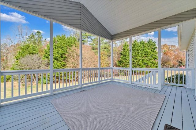 28 Queen Mothers CT, Wirtz, VA 24184