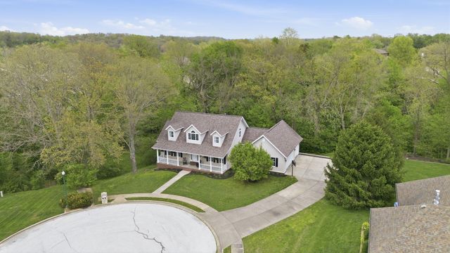 2012 N 7th Avenue, Ozark, MO 65721