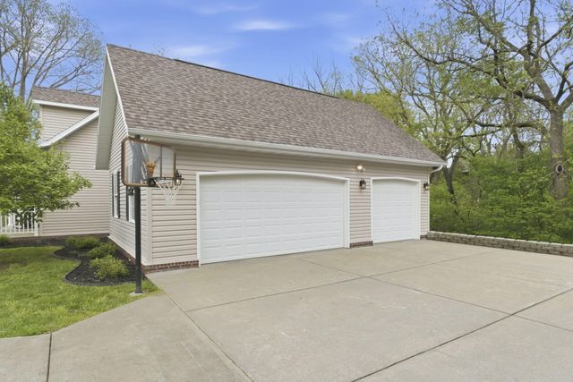 2012 N 7th Avenue, Ozark, MO 65721