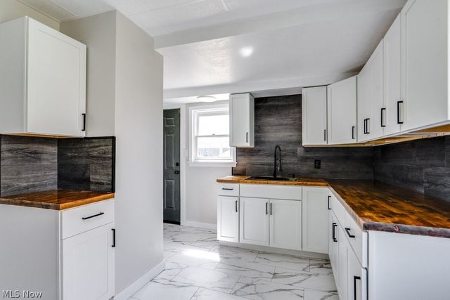 621 Geiger Avenue SW, Massillon, OH 44647