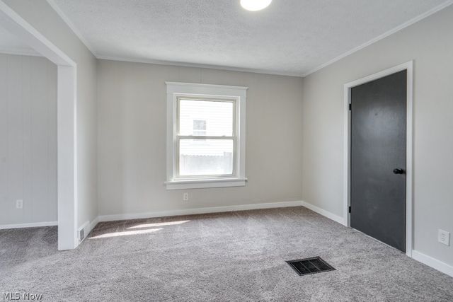 621 Geiger Avenue SW, Massillon, OH 44647